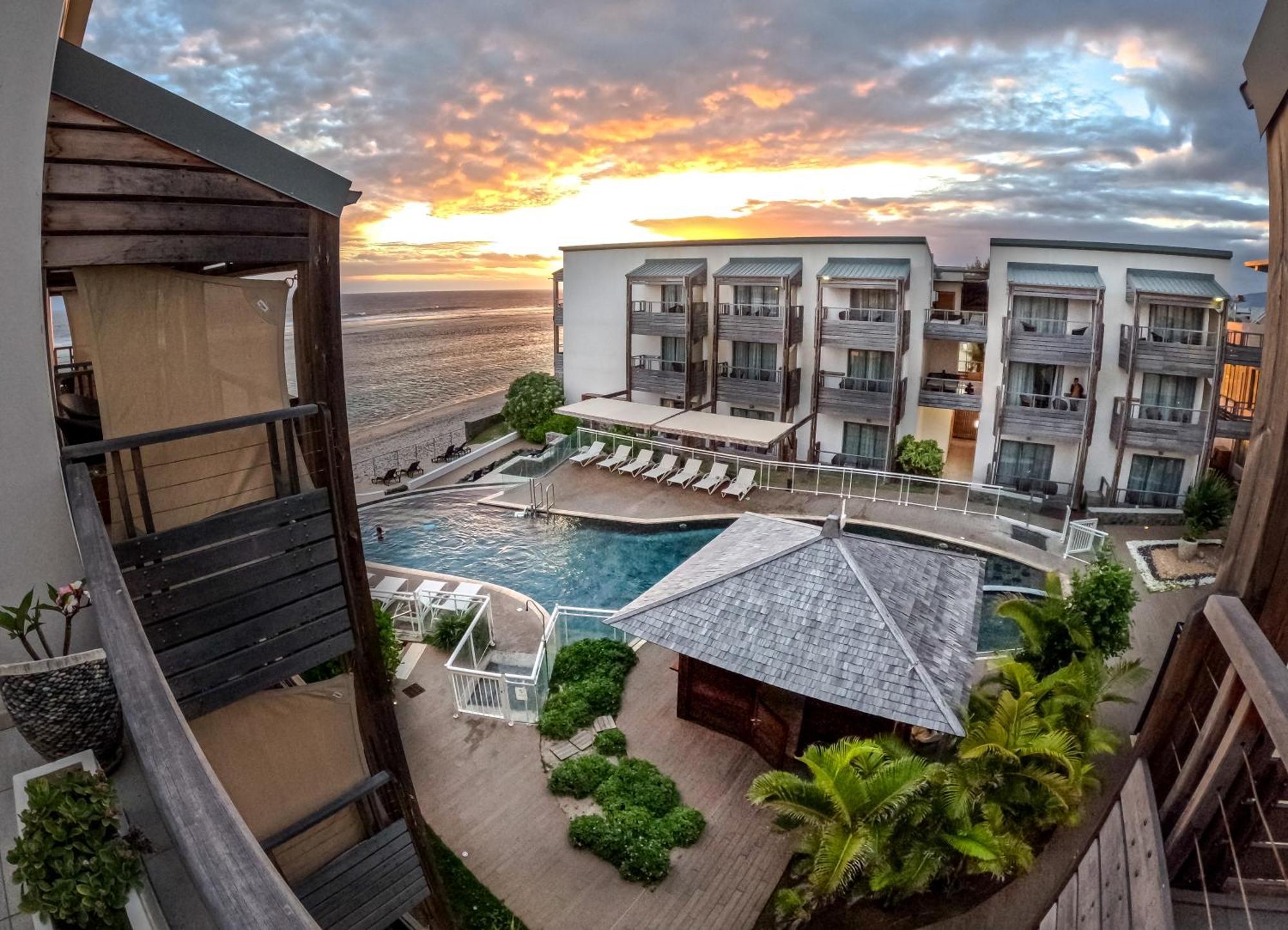 Le Battant Des Lames Hotel Saint Pierre Ngoại thất bức ảnh